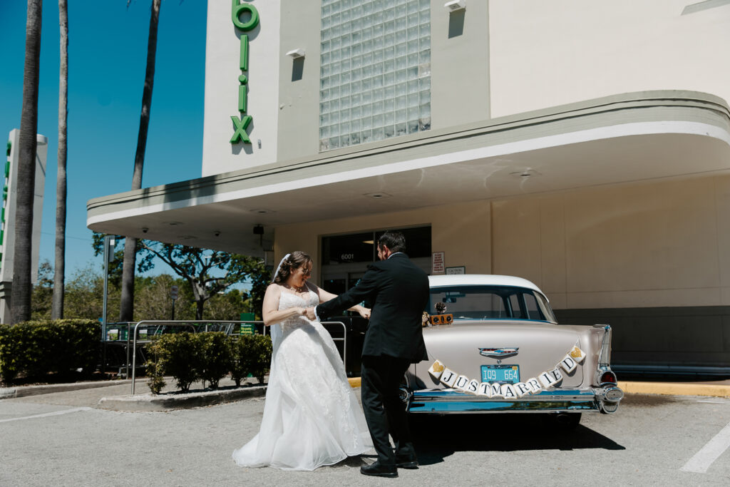 couple having their first dance where they had their first date for the tampa elopement vs intimate wedding